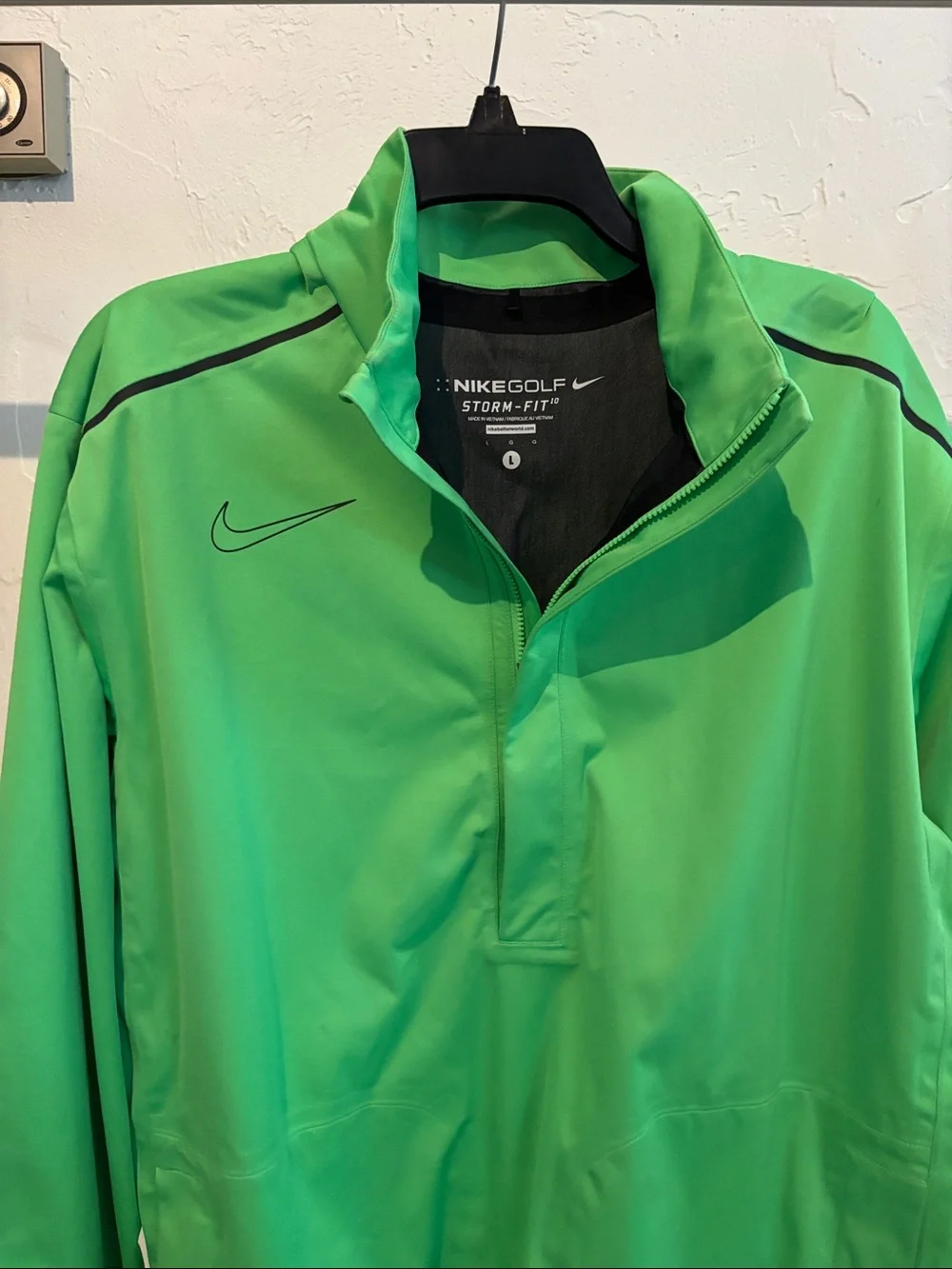 Nike Golf Storm Fit Green Men's Waterproof Performance Half-Zip Jacket